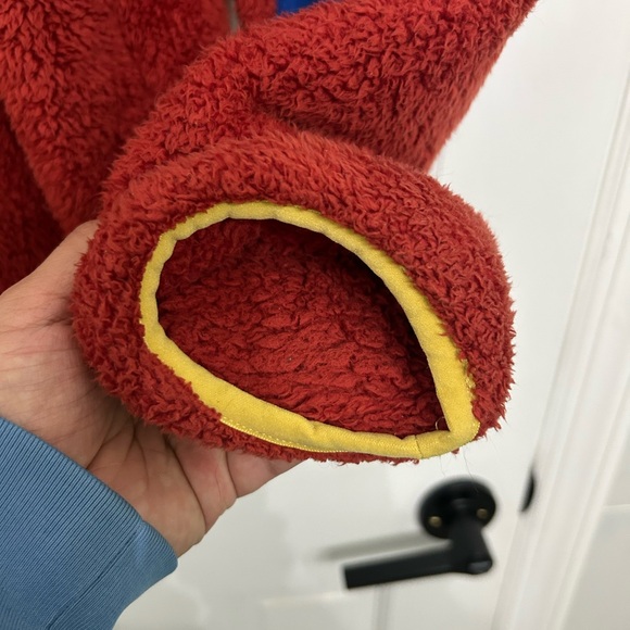 The North Face Men’s Red and Blue Fleece Pullover - Picture 7 of 8